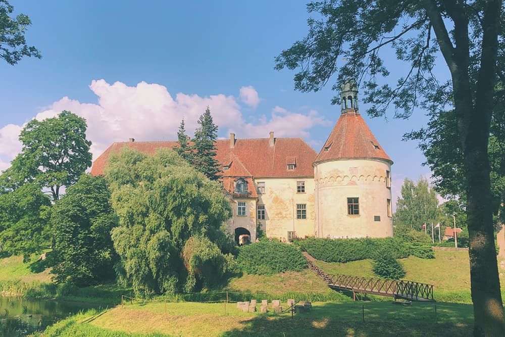 jaunpils