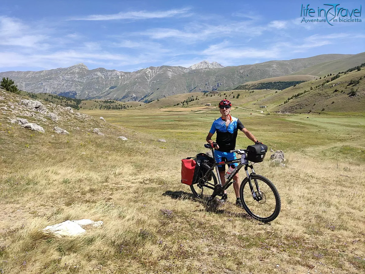 16 Abruzzo Trail in bici