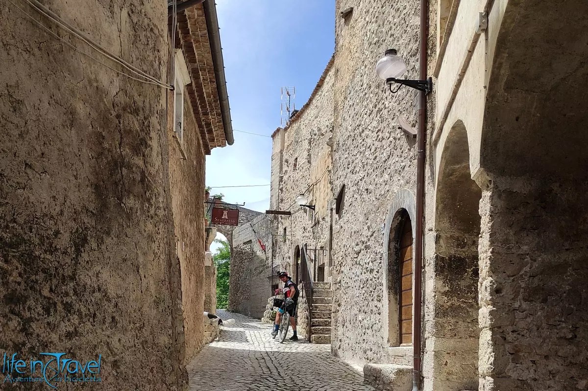 18 Abruzzo Trail in bici