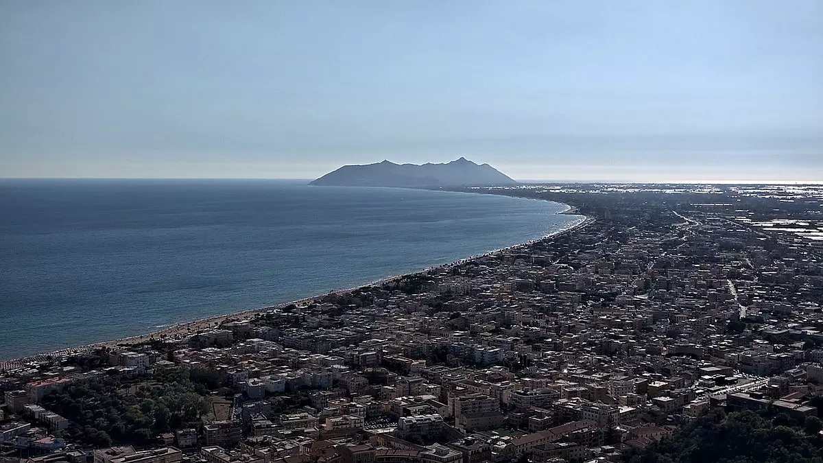 5 Piste ciclabili sul mare-ciclovia del sole