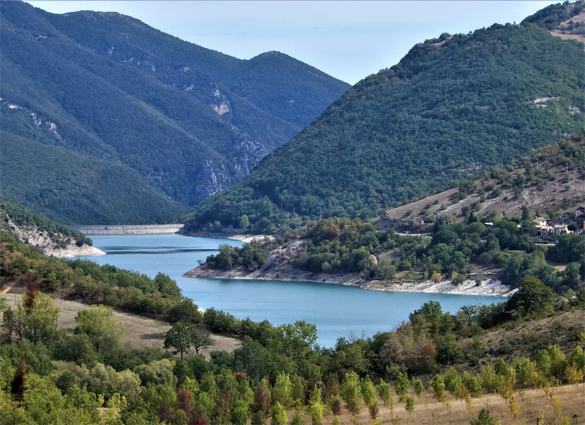 Lago di Fiastra