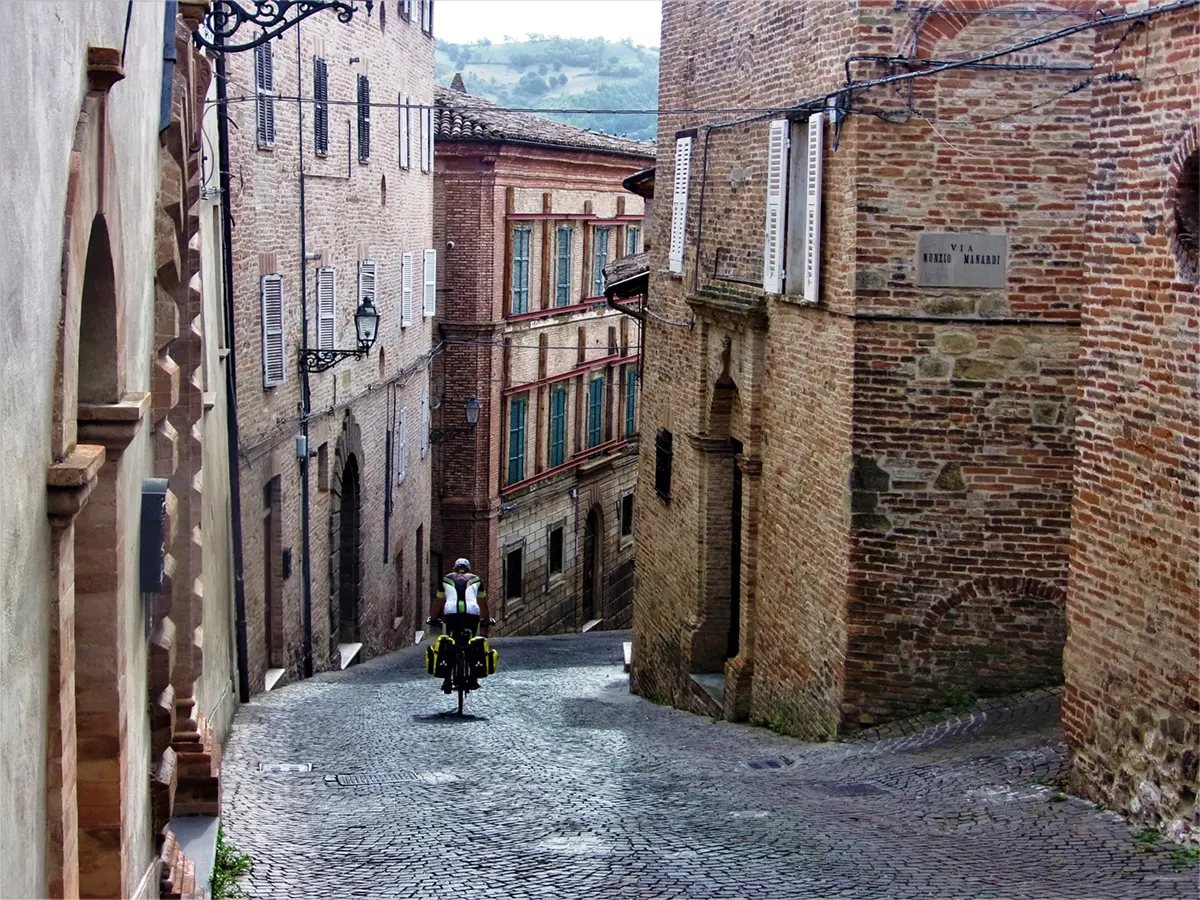 29 Amandola