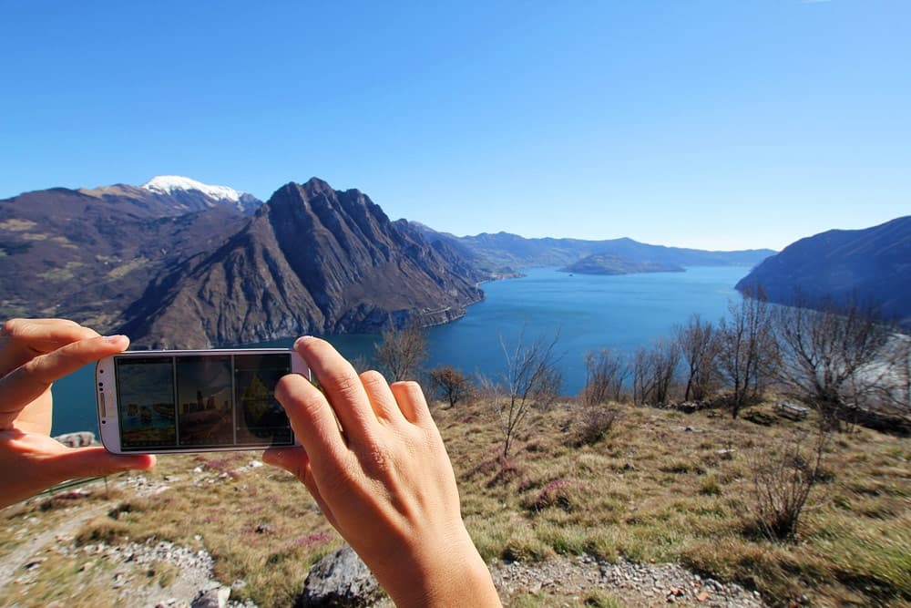 11 best photo apps for travelers and adventurers