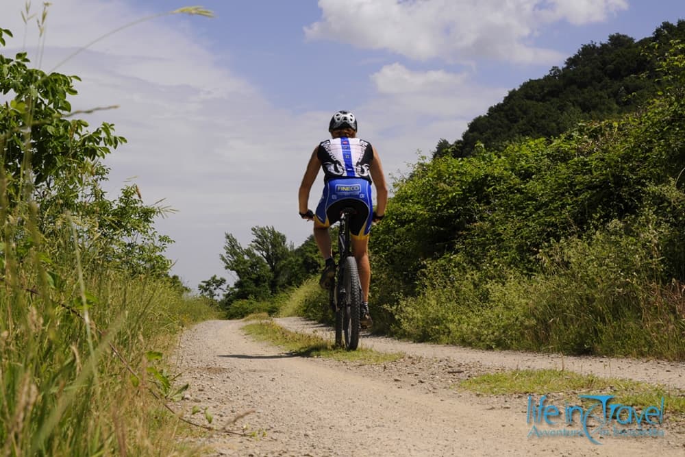 Anello MTB nel parco di Cà Carnè nella Vena del Gesso Romagnola