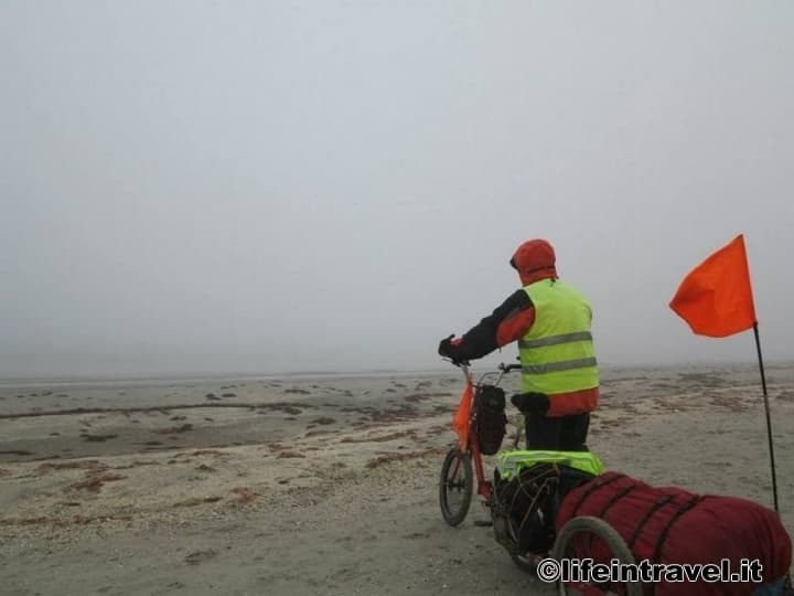 Ciclovia del Po: sulla riva destra verso Taglio di Po | sesta tappa