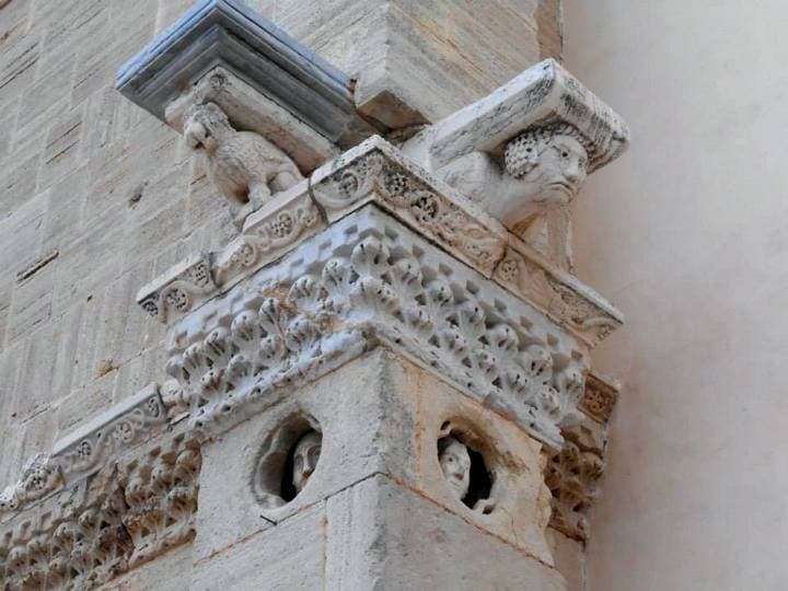 dettagli