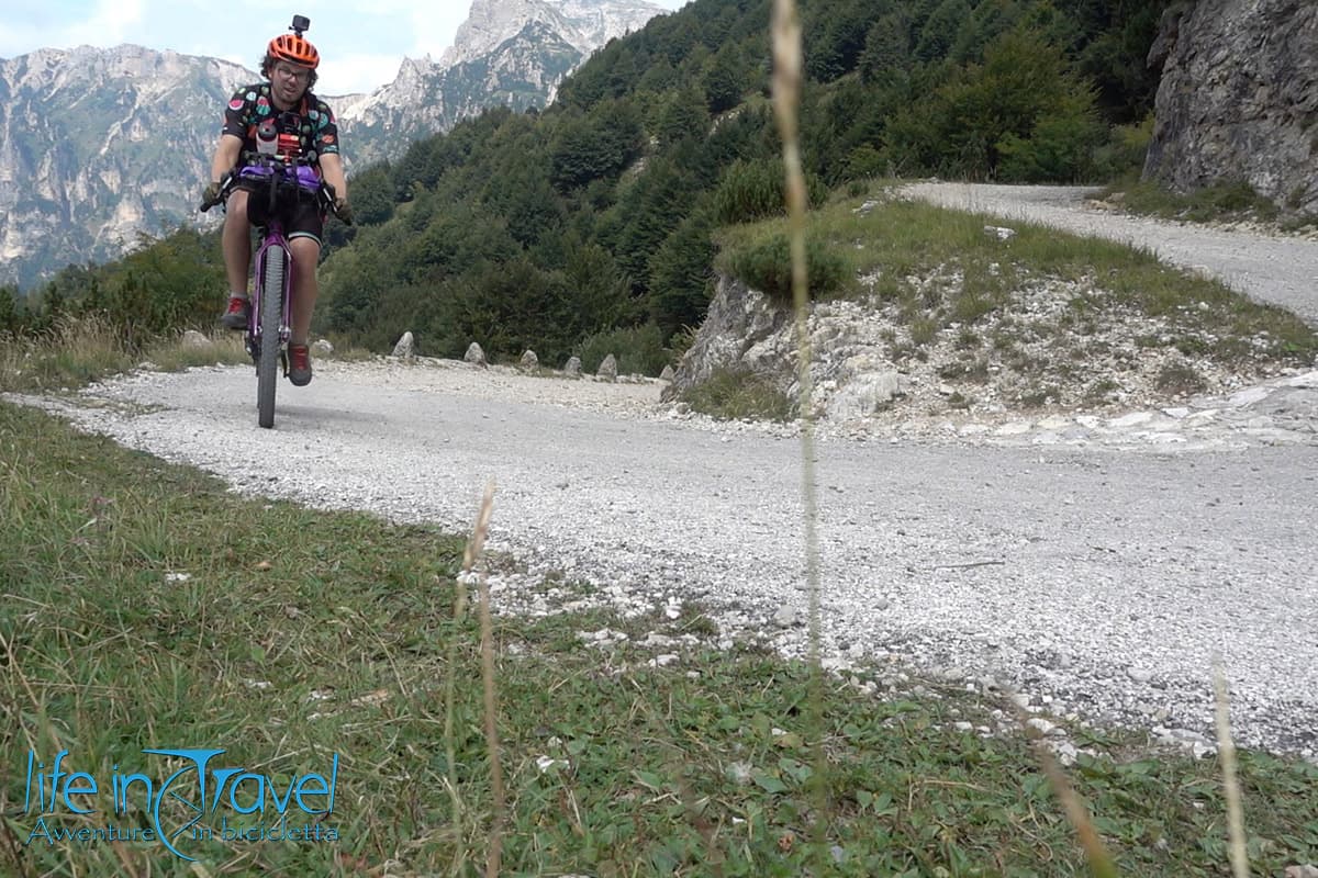 Pasubio Strada degli Eroi e Strada degli Scarubbi piccole dolomiti