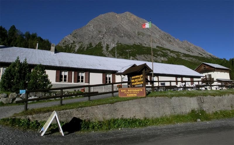 09 RIFUGIO M. SCALE