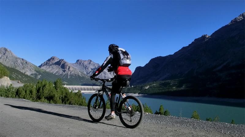 01 LAGO DI CANCANO