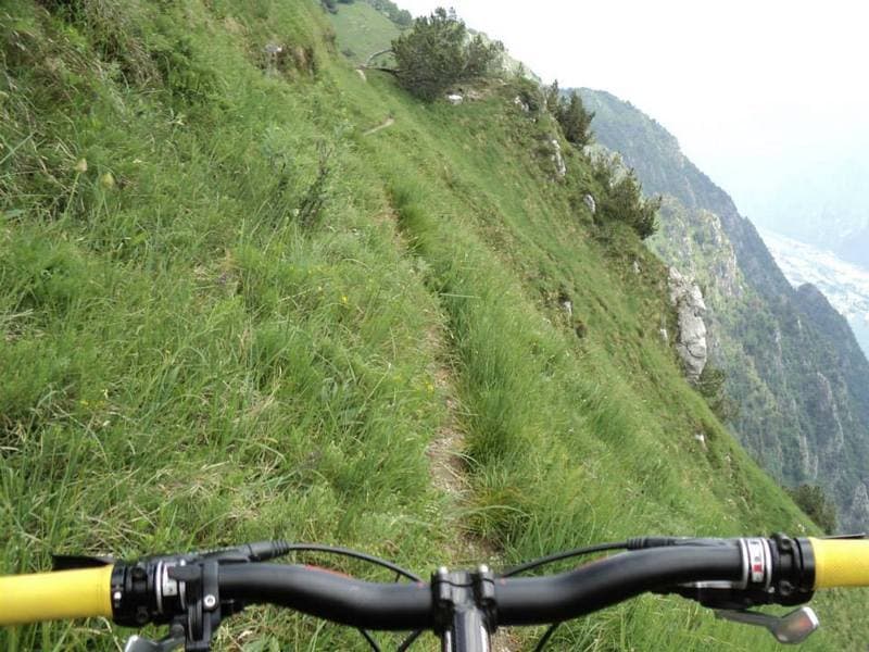 single track strapiombo