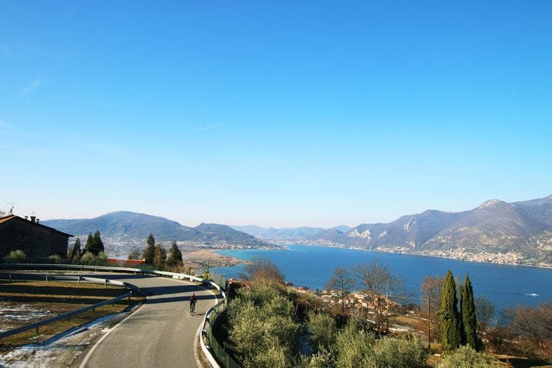 salita da iseo lago