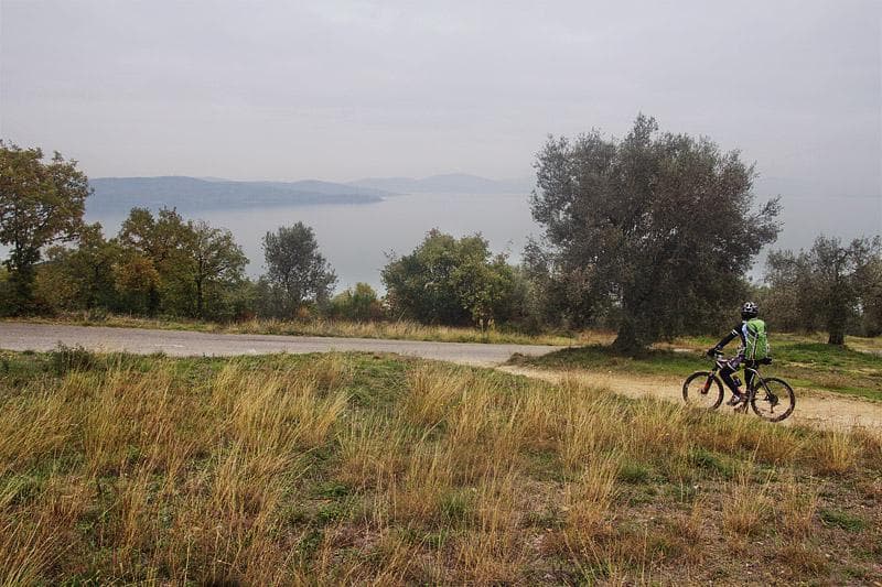 vista lago trasimeno mtb