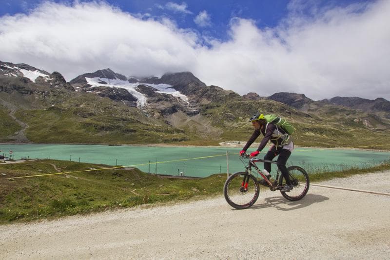 lago bianco