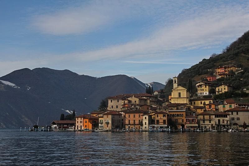 peschiera maraglio montisola