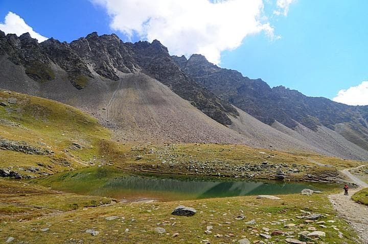 lago rifugio bozzi