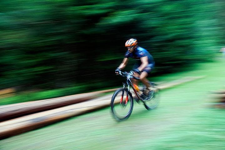 Veloce discesa MTB in Val di Non