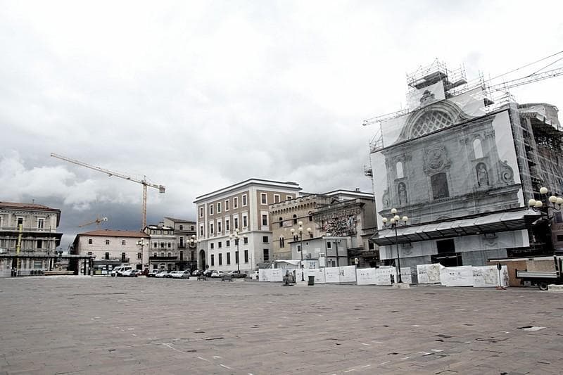 piazza duomo aquila