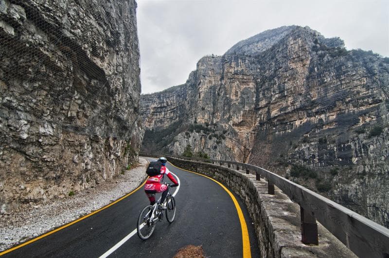 pista ciclabile lungo il limar