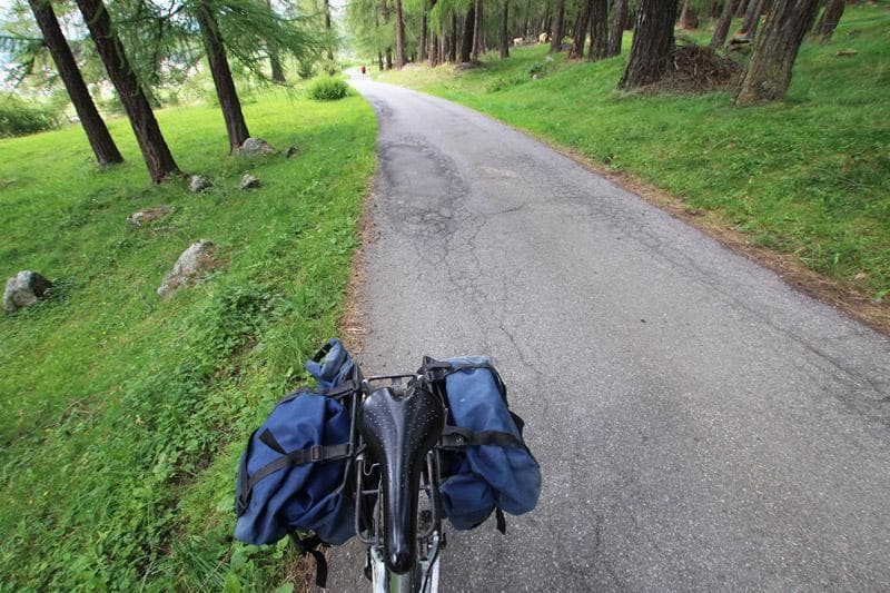 bicicletta lago di resia