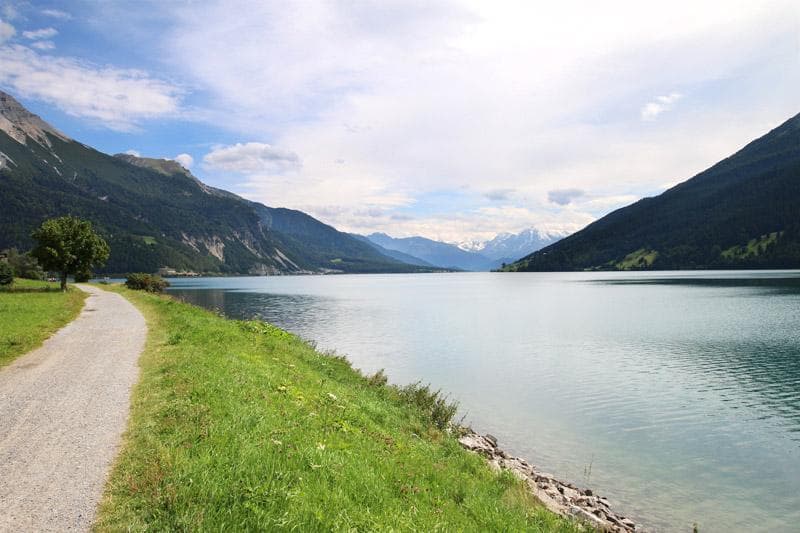 sterrato lago di resia
