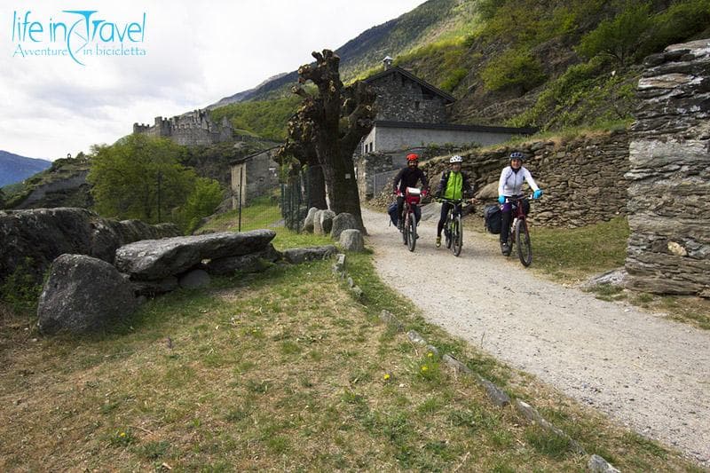grosio castello in bici