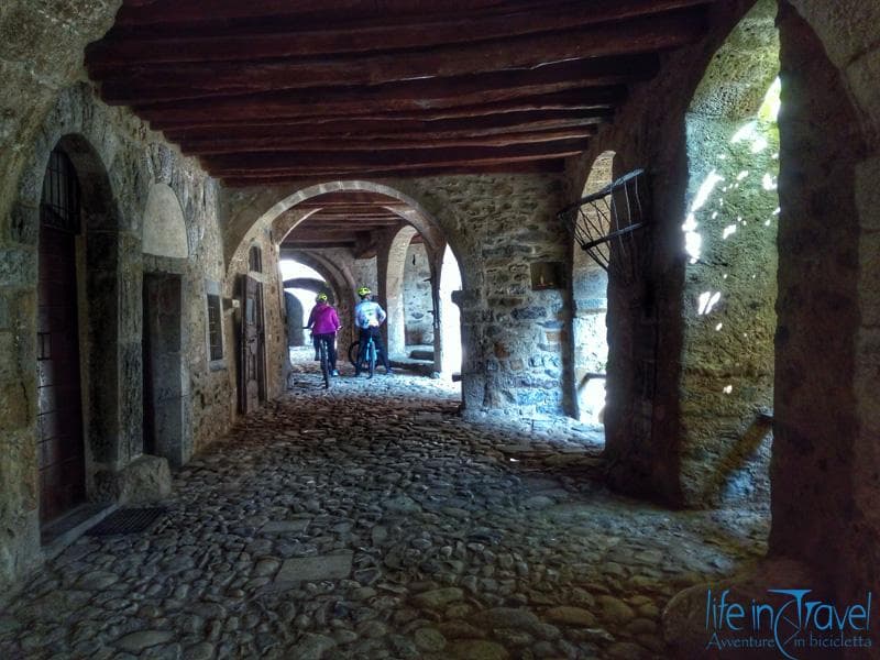 centro storico cornello dei tasso