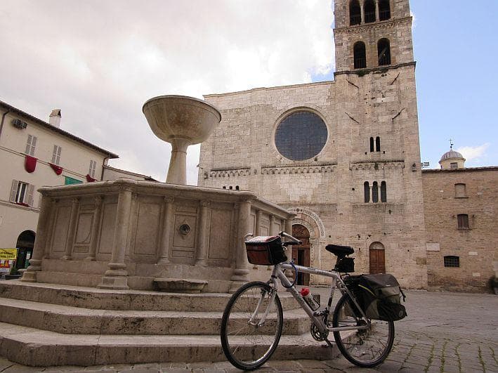 06 bevagna