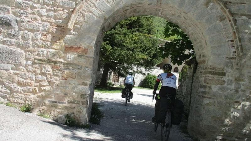monastero in bici