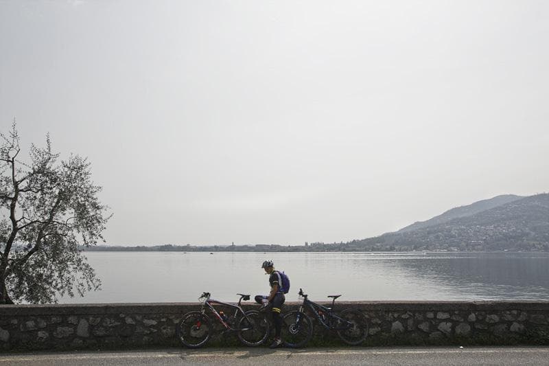 giro lago iseo bici