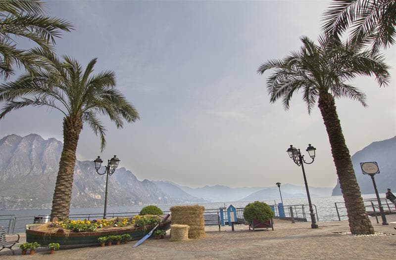 riva di solto iseo