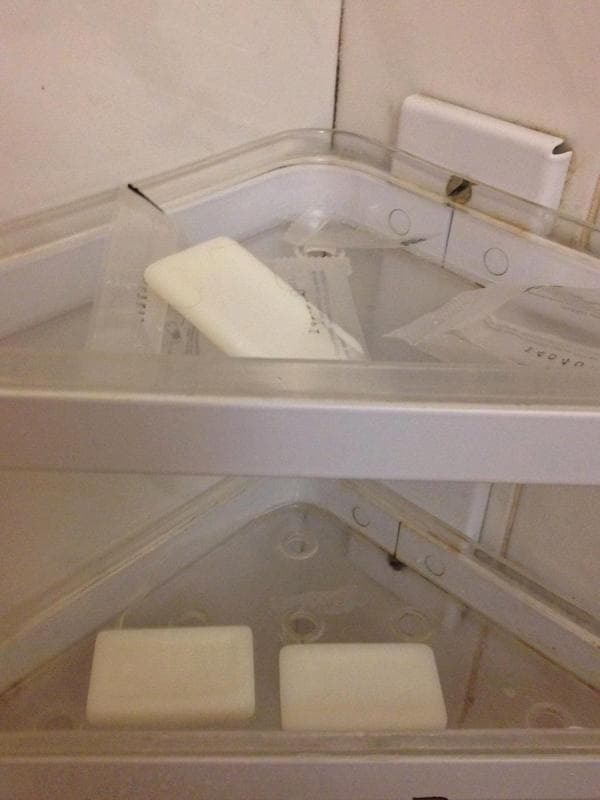 albergo sporco