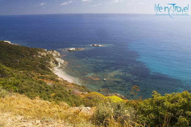 Giro della Sardegna in bici paesaggi di sardegna