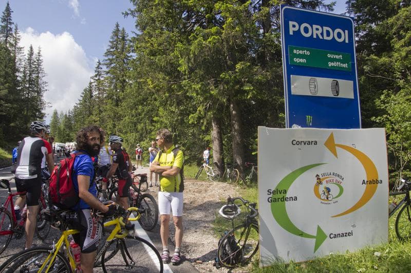 verso il passo pordoi