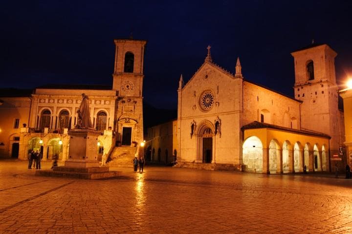 Norcia di notte