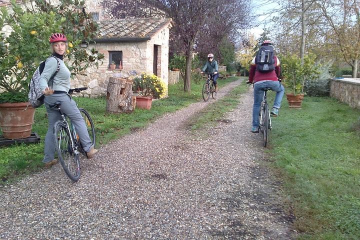 val di merse in bici