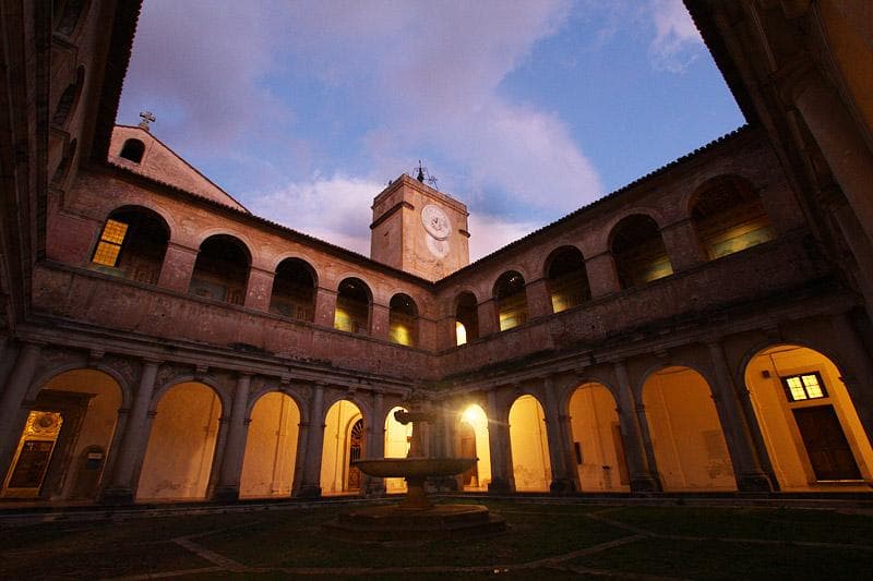 certosa di padula sera