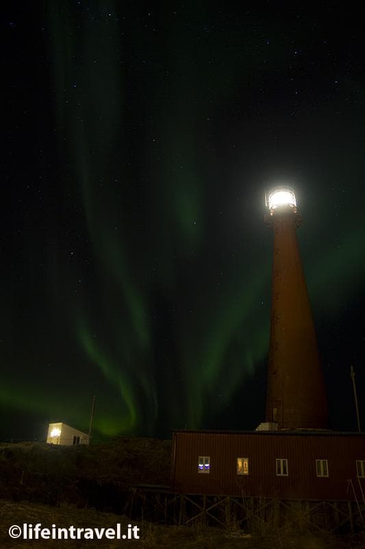 Aurora al faro