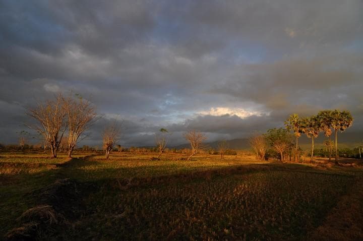 Tramonto a Sumbawa