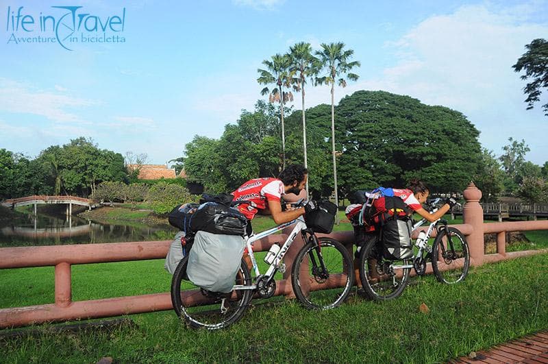 8 thailandia in bici