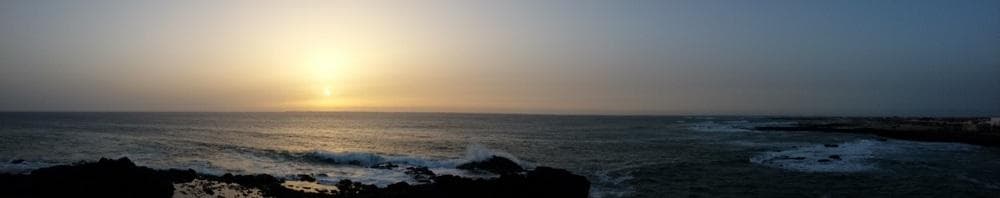 skyline mare tramonto