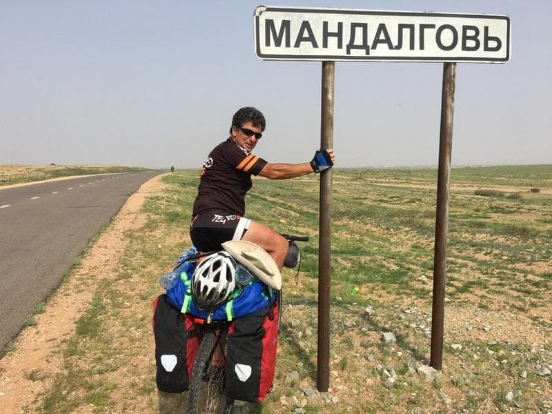 mongo0lia in bici