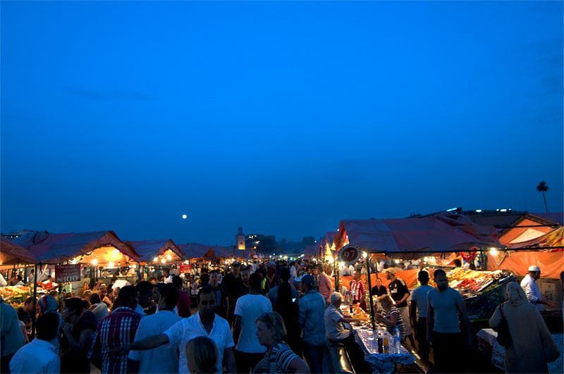 Piazza jemaa el fna di notte