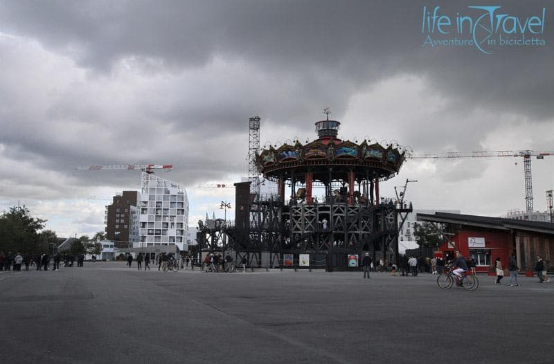 carrousel des mondes marins