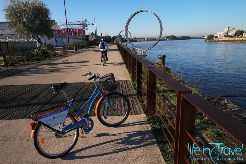les anneaux de buren a bouchain in bici
