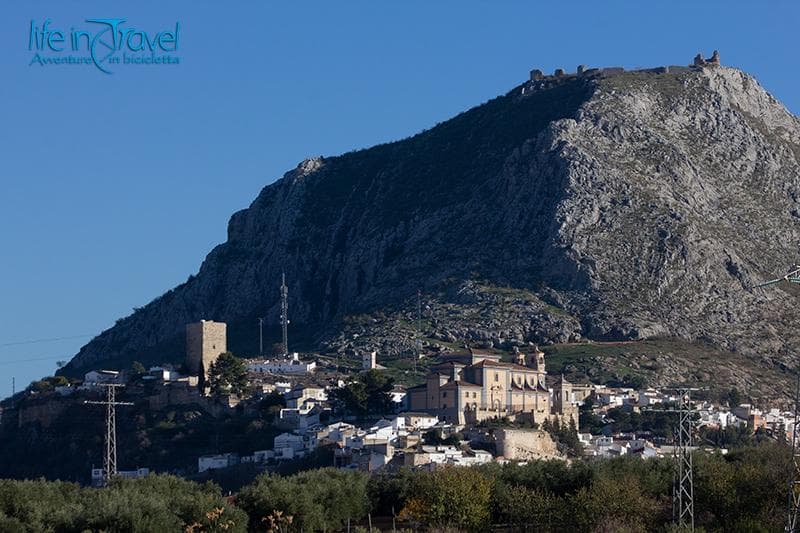 martos