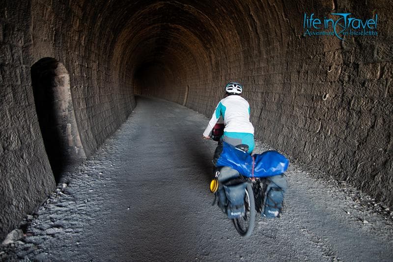14 via verde aceite tunnel